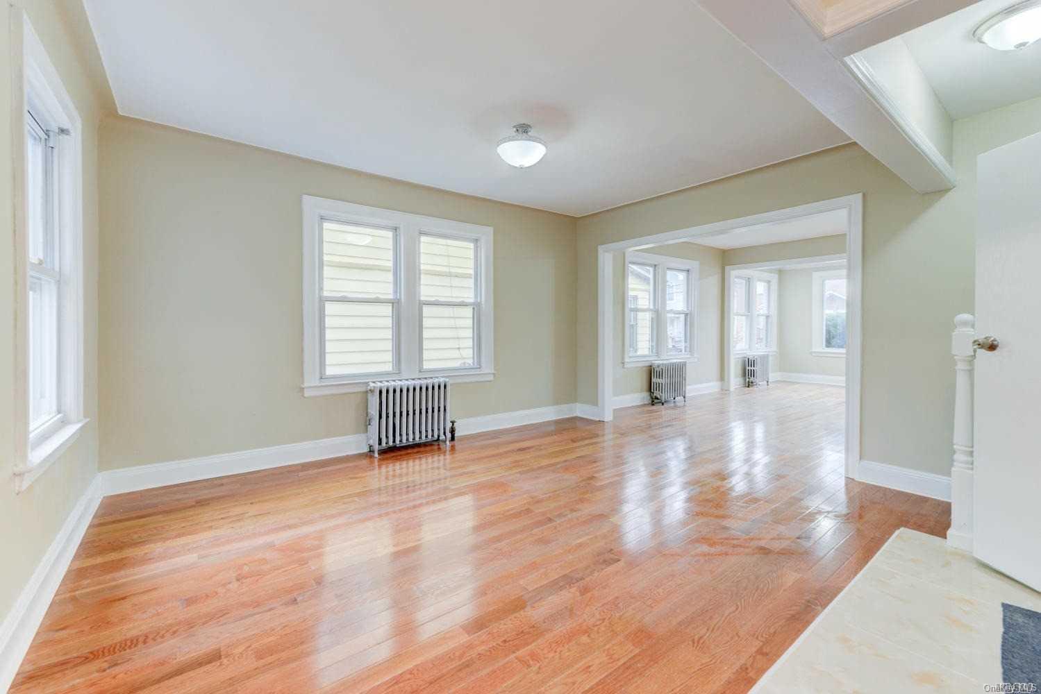 178-18 Anderson Road Queens, NY 11434 - Photo 8 of 20 Gallery Image 8