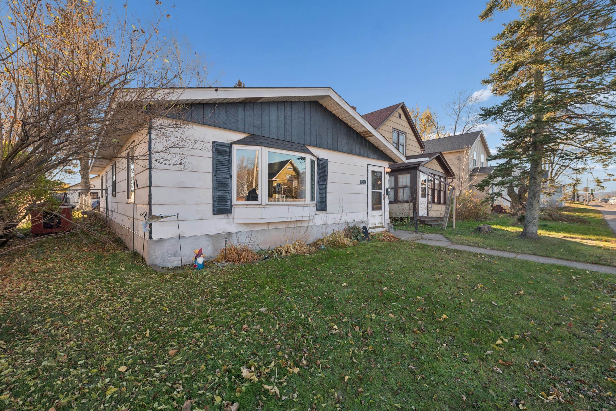 1700 North 28th Street Superior, WI 54880 - Photo 2 of 25