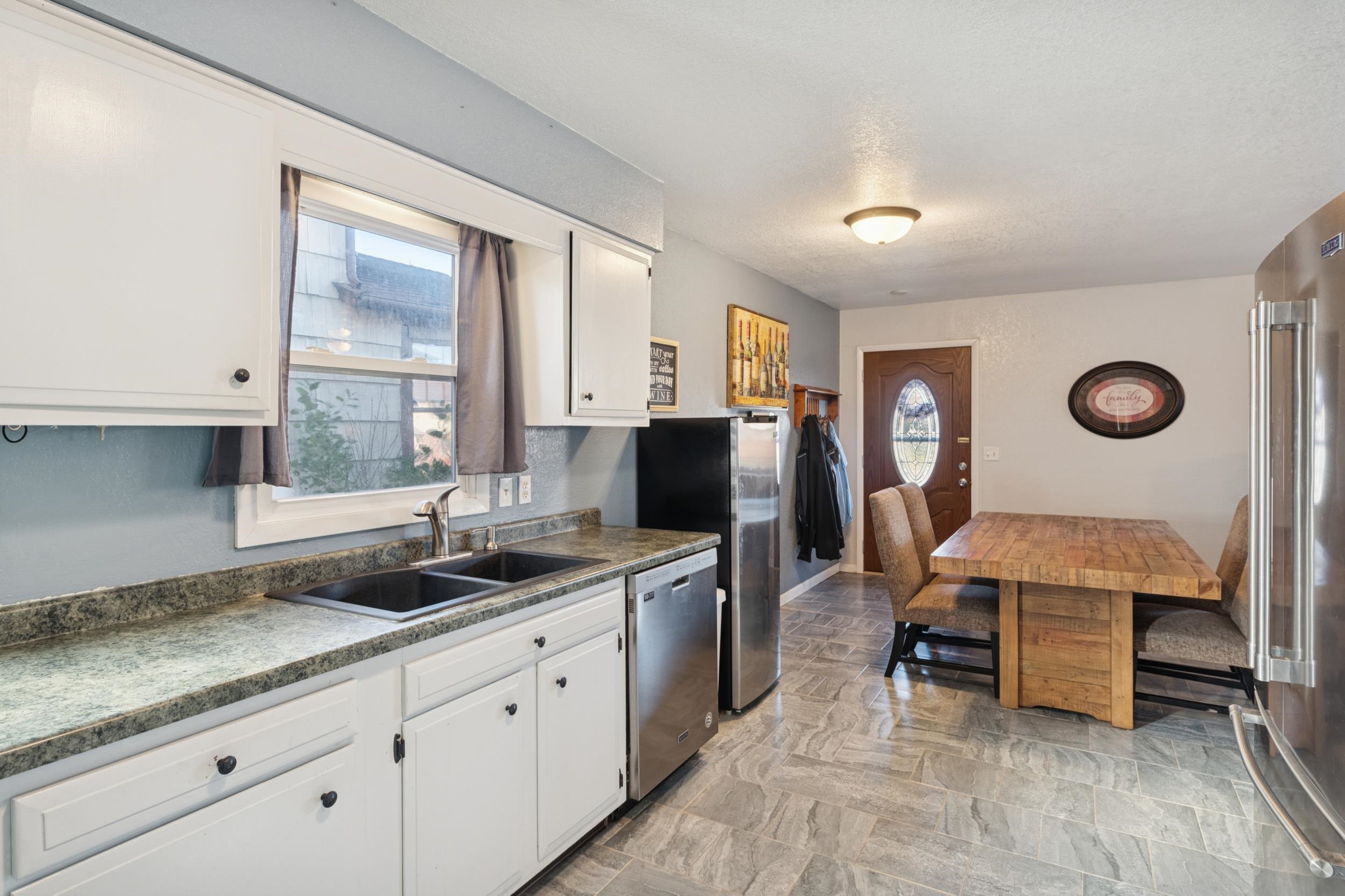 1700 North 28th Street Superior, WI 54880 - Photo 10 of 25