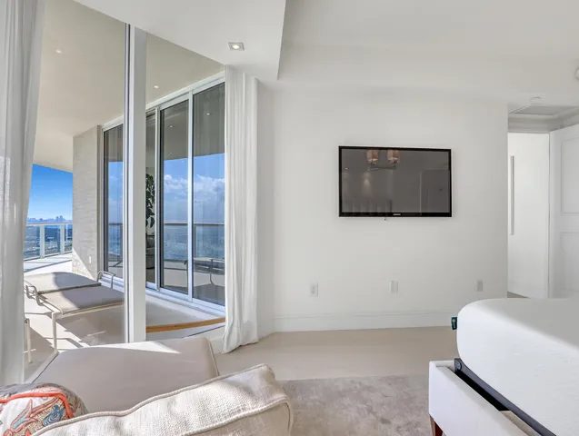 $14,000 | 2700 North Ocean Drive, Unit 2504B, Singer Island, FL 33404