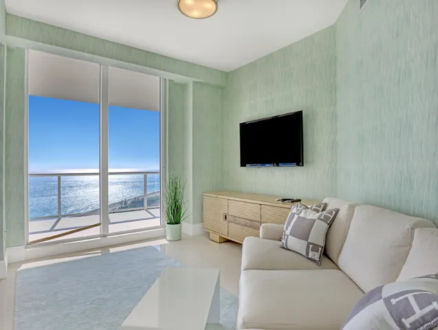 $14,000 | 2700 North Ocean Drive, Unit 2504B, Singer Island, FL 33404