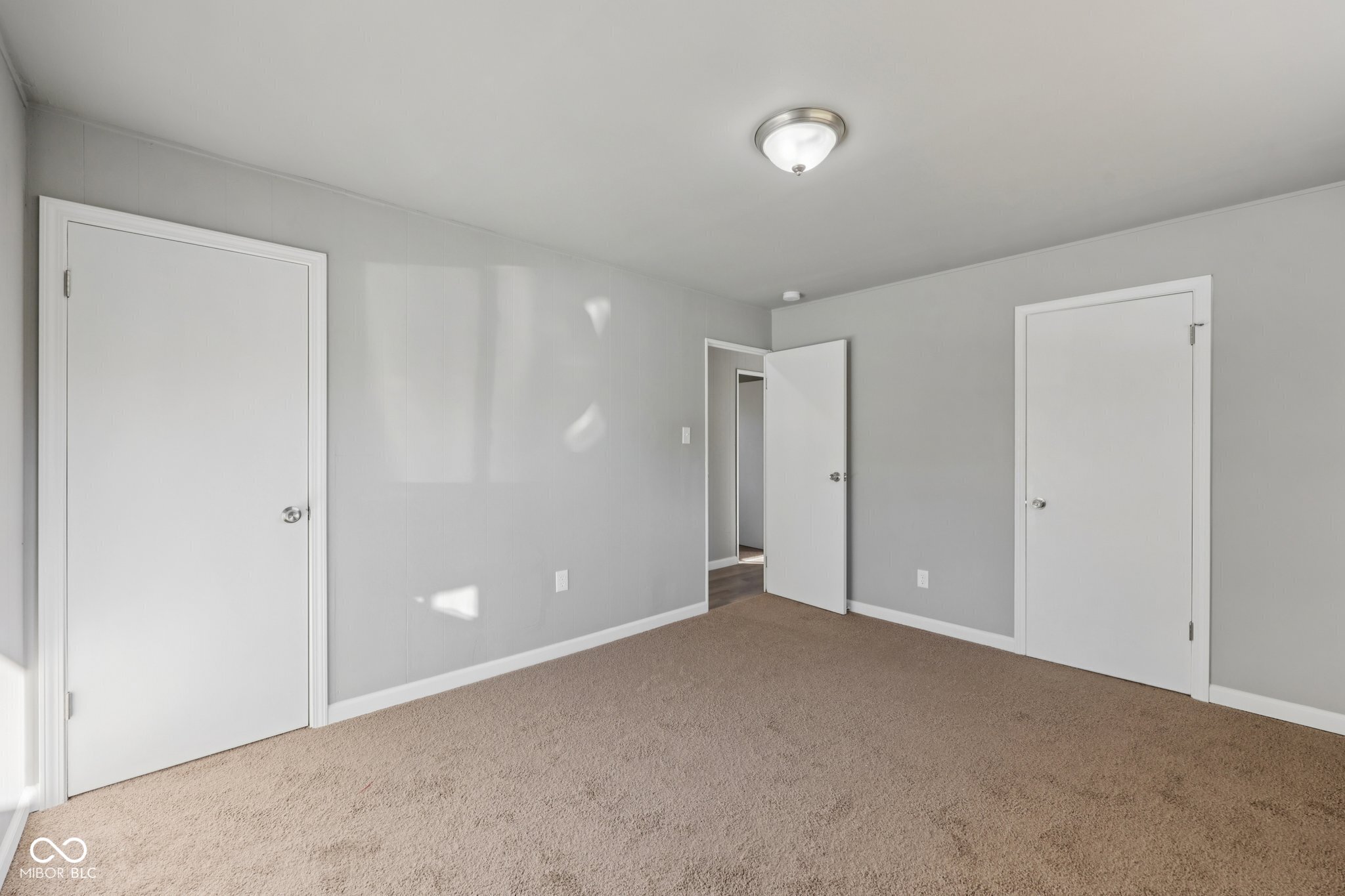 3441 Minger Road Indianapolis, IN 46222 - Photo 16 of 37 Gallery Image 16