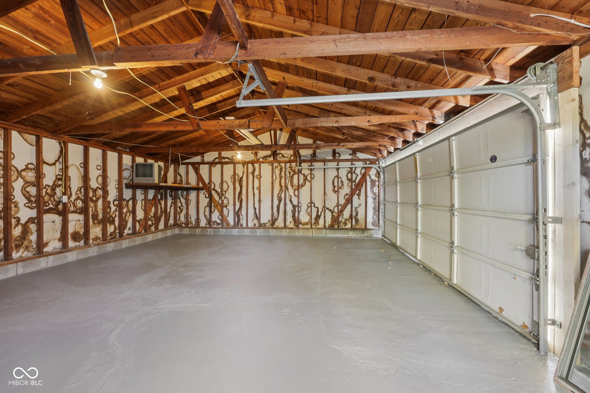 3441 Minger Road Indianapolis, IN 46222 - Photo 35 of 37 Gallery Image 35