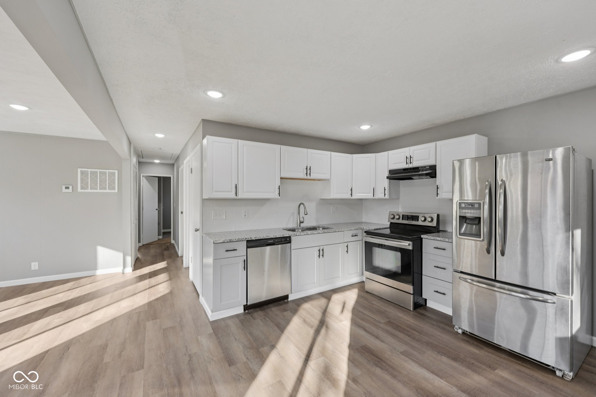 3441 Minger Road Indianapolis, IN 46222 - Photo 7 of 37 Gallery Image 7
