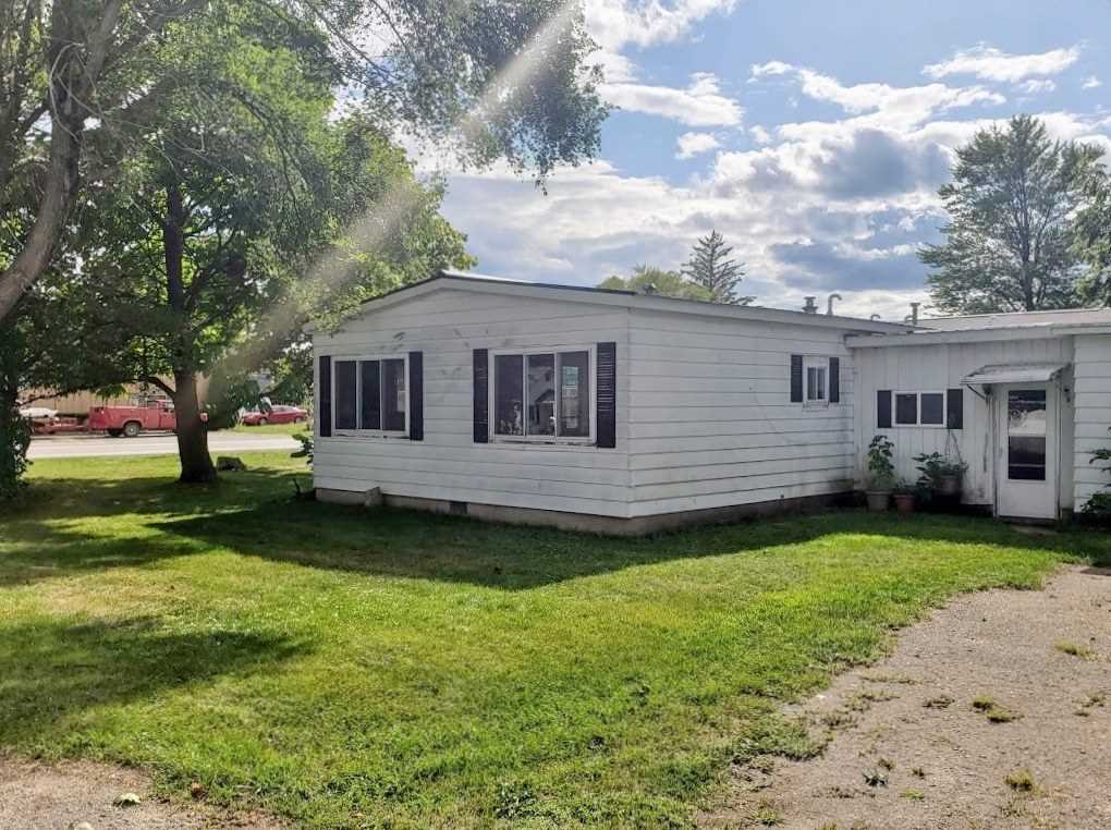 8575 East Monroe Road Wheeler, MI 48662 - Photo 2 of 12 1866454-1.JPG
