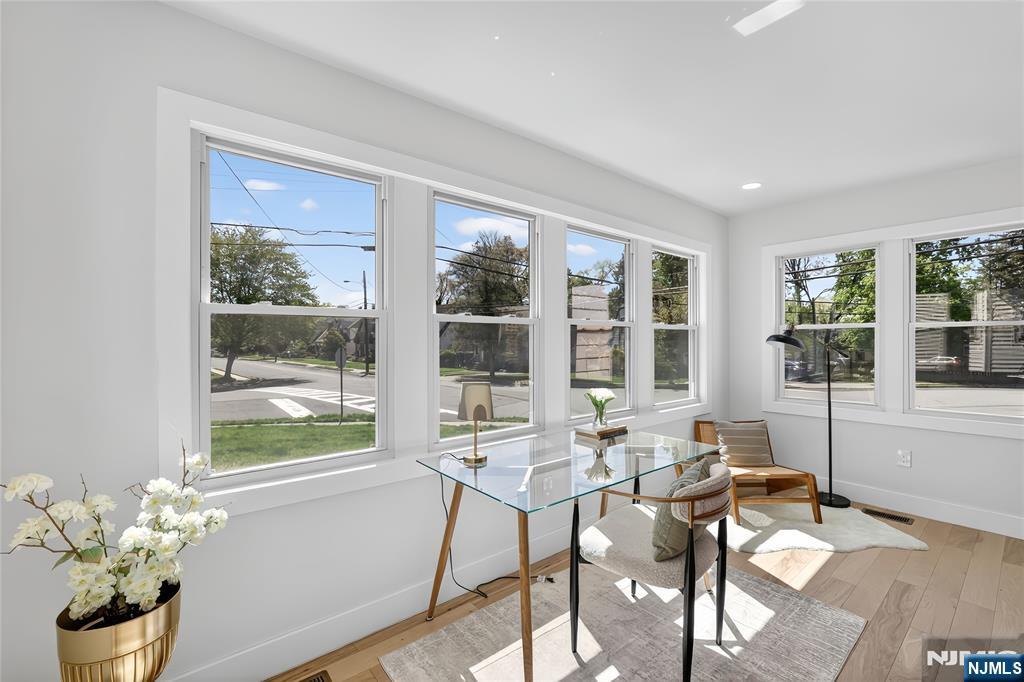 909 Ridgewood Road Millburn, NJ 07041 - Photo 6 of 29