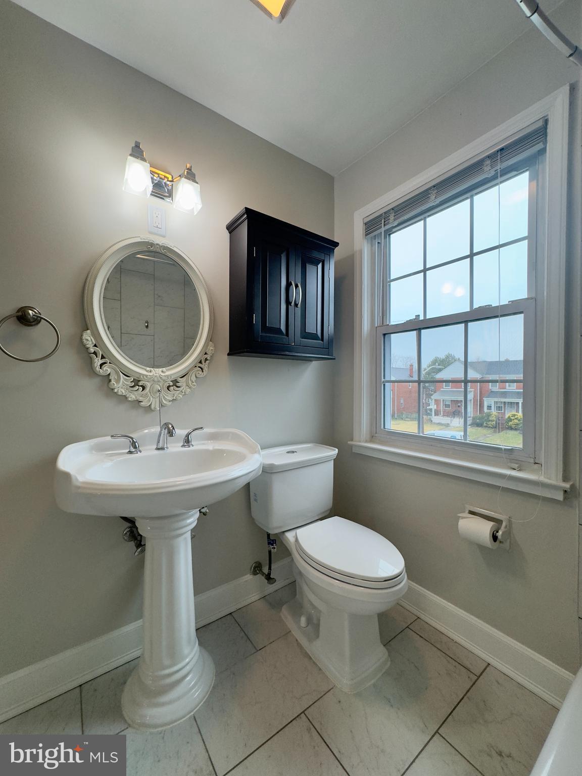 8327 Edgedale Road Baltimore, MD 21234 - Photo 15 of 25