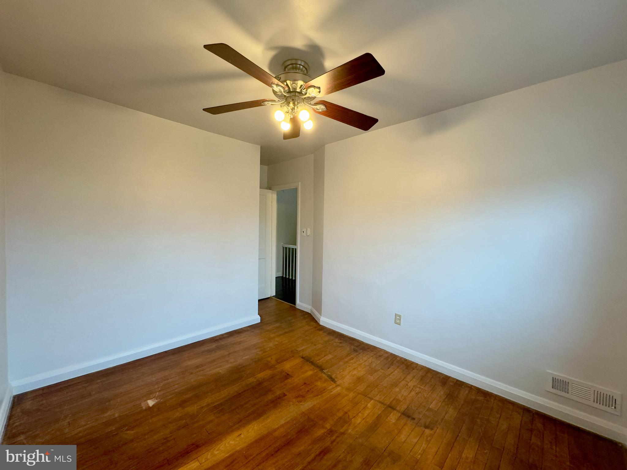 8327 Edgedale Road Baltimore, MD 21234 - Photo 20 of 25