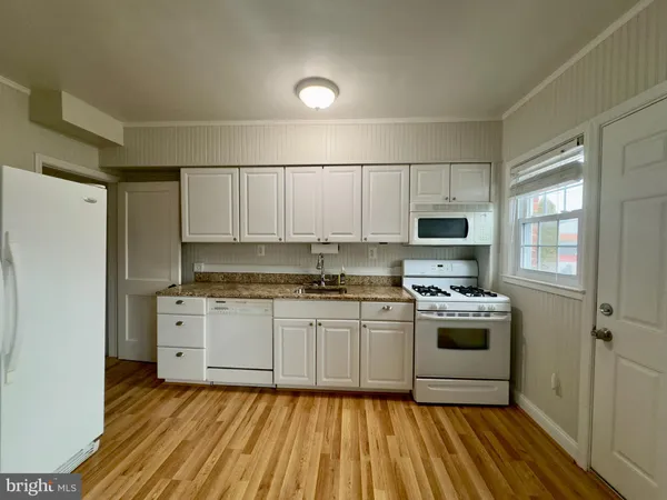 $1,850 | 8327 Edgedale Road, Baltimore, MD 21234