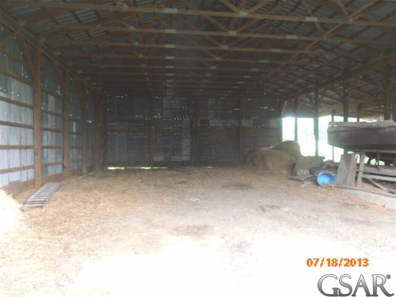 6448 Hammond Road Ovid, MI 48866 - Photo 20 of 24 31158406-19.JPG
