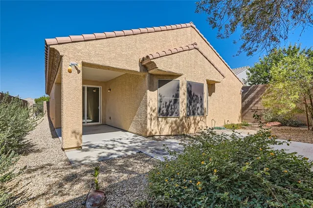 $2,095 | 2651 Dirleton Place, Henderson, NV 89044