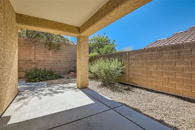 $2,095 | 2651 Dirleton Place, Henderson, NV 89044