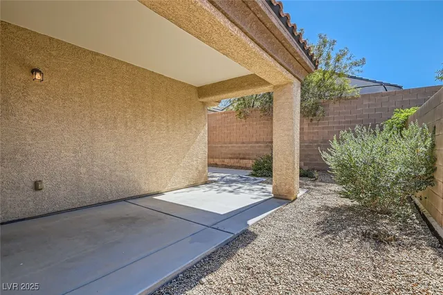 $2,095 | 2651 Dirleton Place, Henderson, NV 89044
