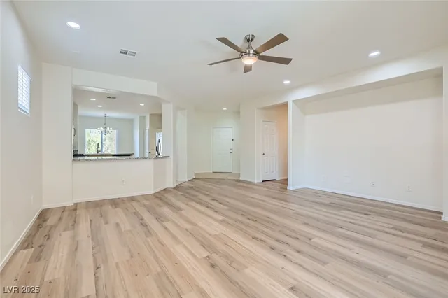 $2,095 | 2651 Dirleton Place, Henderson, NV 89044