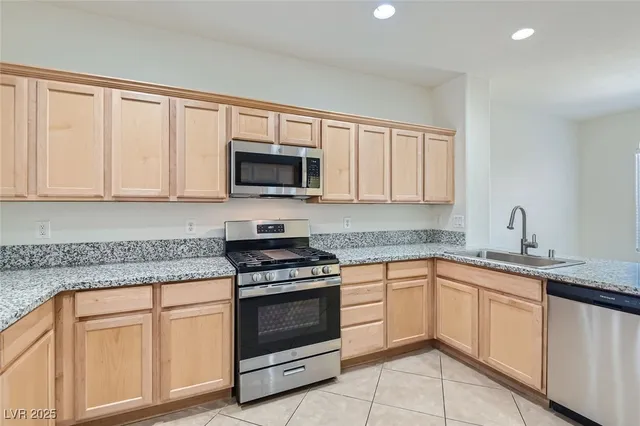 $2,095 | 2651 Dirleton Place, Henderson, NV 89044