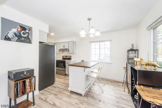 $1,750 | 79 Getty Avenue, Unit 4B, Clifton, NJ 07011