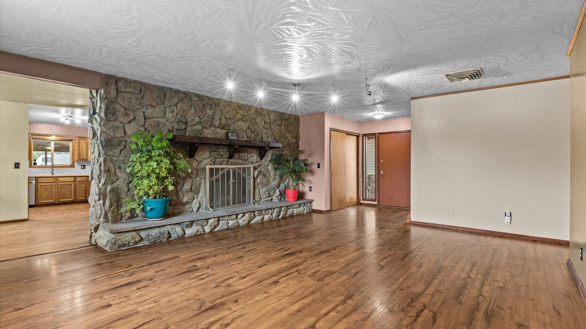 891-20 20 1/2 Road Fruita, CO 81521 - Photo 6 of 35
