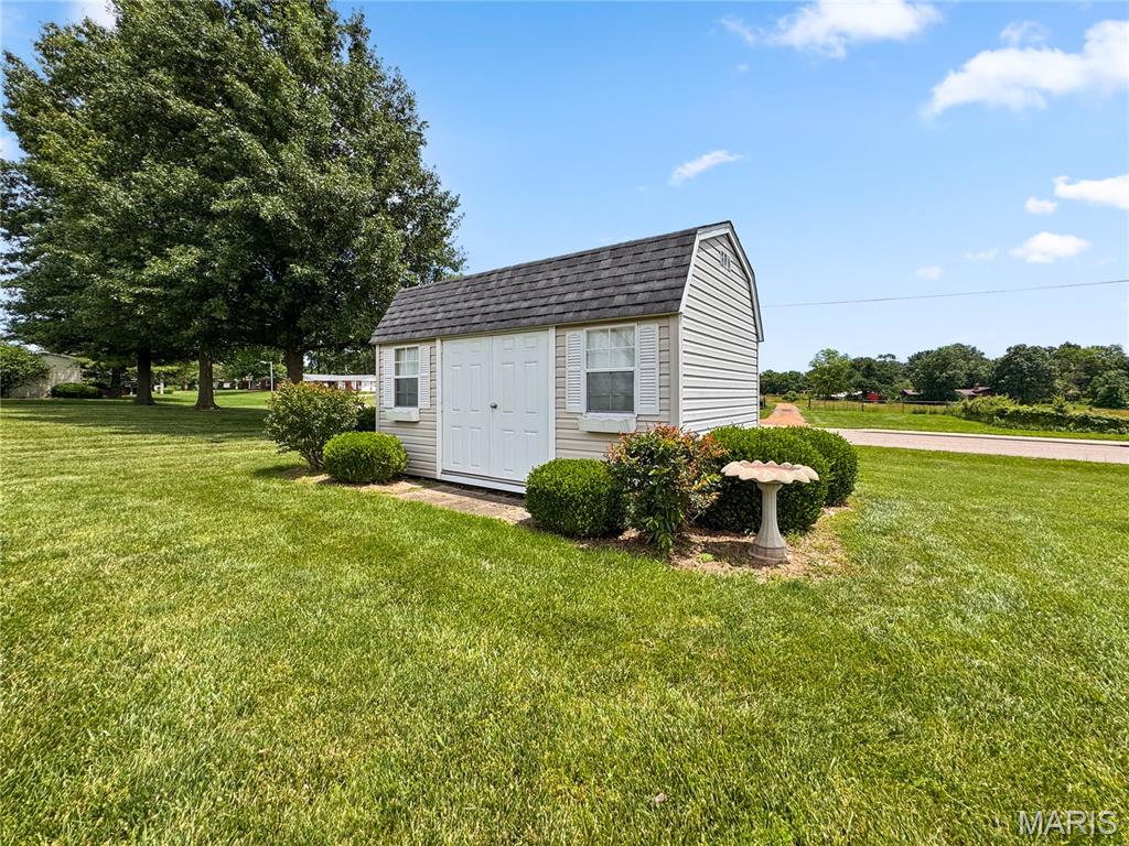 608 Katie Drive Waterloo, IL 62298 - Photo 3 of 41