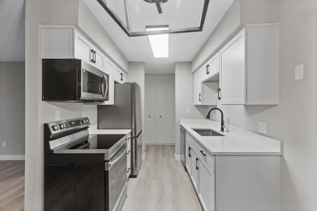 $144,900 | 7414 West 22nd Street, Unit 114, St. Louis Park, MN 55426