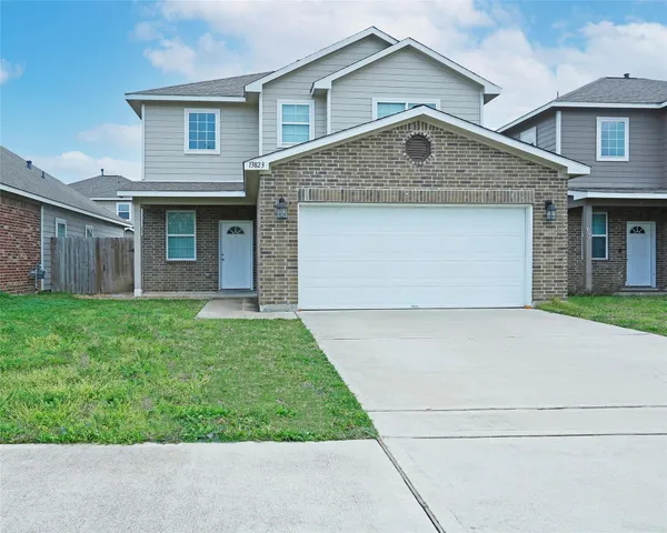 a front view of house with yard