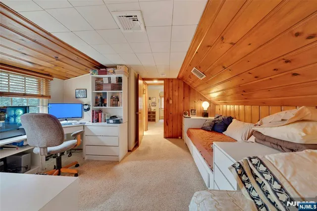 $748,000 | 460 Maple Avenue, Washington Township, NJ 07676