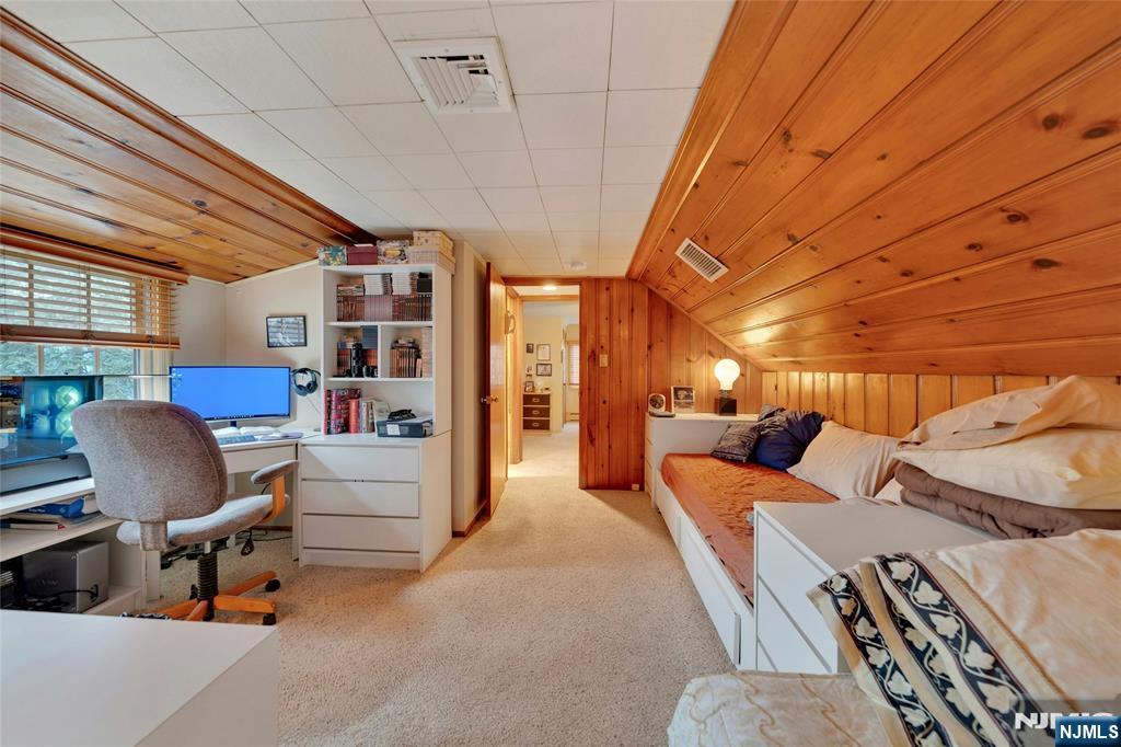 460 Maple Avenue Washington Township, NJ 07676 - Photo 21 of 32