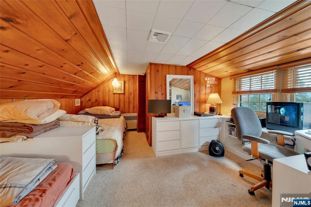 460 Maple Avenue Washington Township, NJ 07676 - Photo 22 of 32