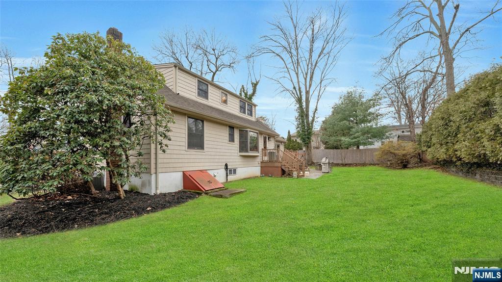 460 Maple Avenue Washington Township, NJ 07676 - Photo 28 of 32