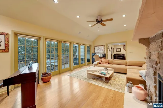 $748,000 | 460 Maple Avenue, Washington Township, NJ 07676