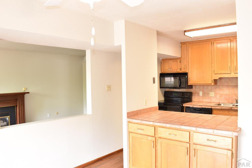 100 Scotland Road, Unit B Pueblo, CO 81001 - Photo 6 of 27