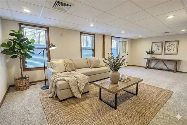 $247,900 | 503 South Prewitt Lane, Nevada, MO 64772