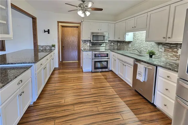 $247,900 | 503 South Prewitt Lane, Nevada, MO 64772