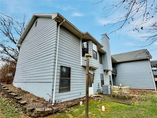 $259,900 | 503 South Prewitt Lane, Nevada, MO 64772