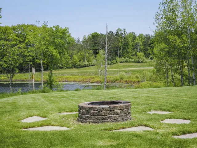 $675,000 | 200 National Drive, Manistee, MI 49660