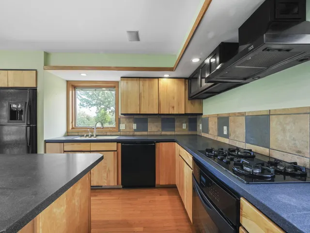 $675,000 | 200 National Drive, Manistee, MI 49660