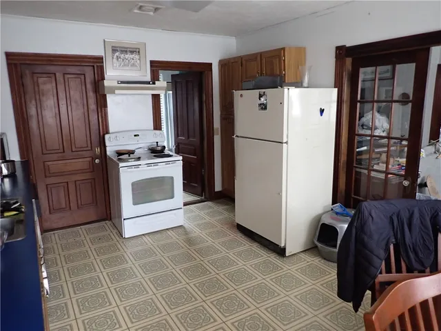 $539,000 | 98 Meadow Avenue, South Kingstown, RI 02879