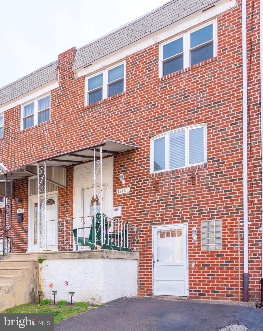 12181 Aster Road Philadelphia, PA 19154 - Photo 2 of 62 Front of Home