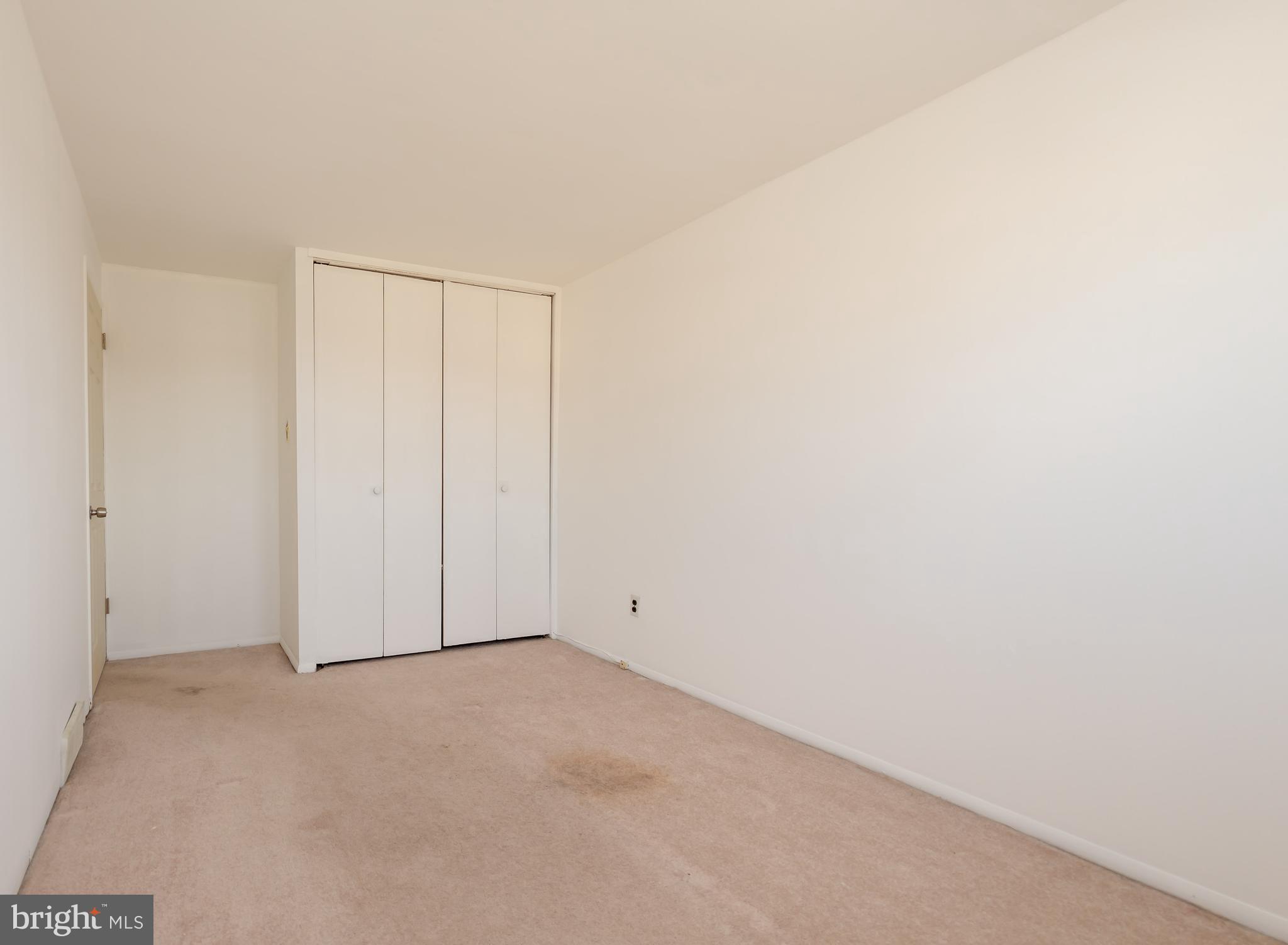 12181 Aster Road Philadelphia, PA 19154 - Photo 22 of 62 Larger Front Bedroom