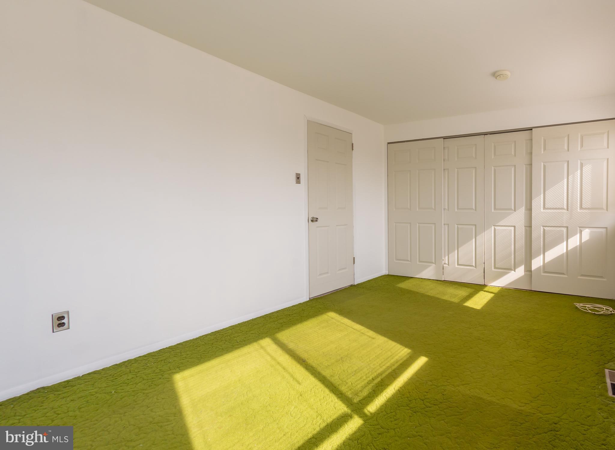 12181 Aster Road Philadelphia, PA 19154 - Photo 26 of 62 Main Bedroom