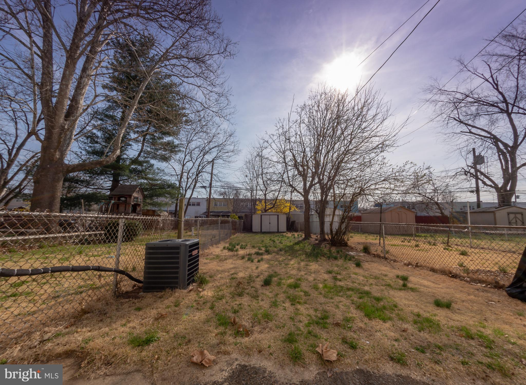 12181 Aster Road Philadelphia, PA 19154 - Photo 40 of 62 Backyard