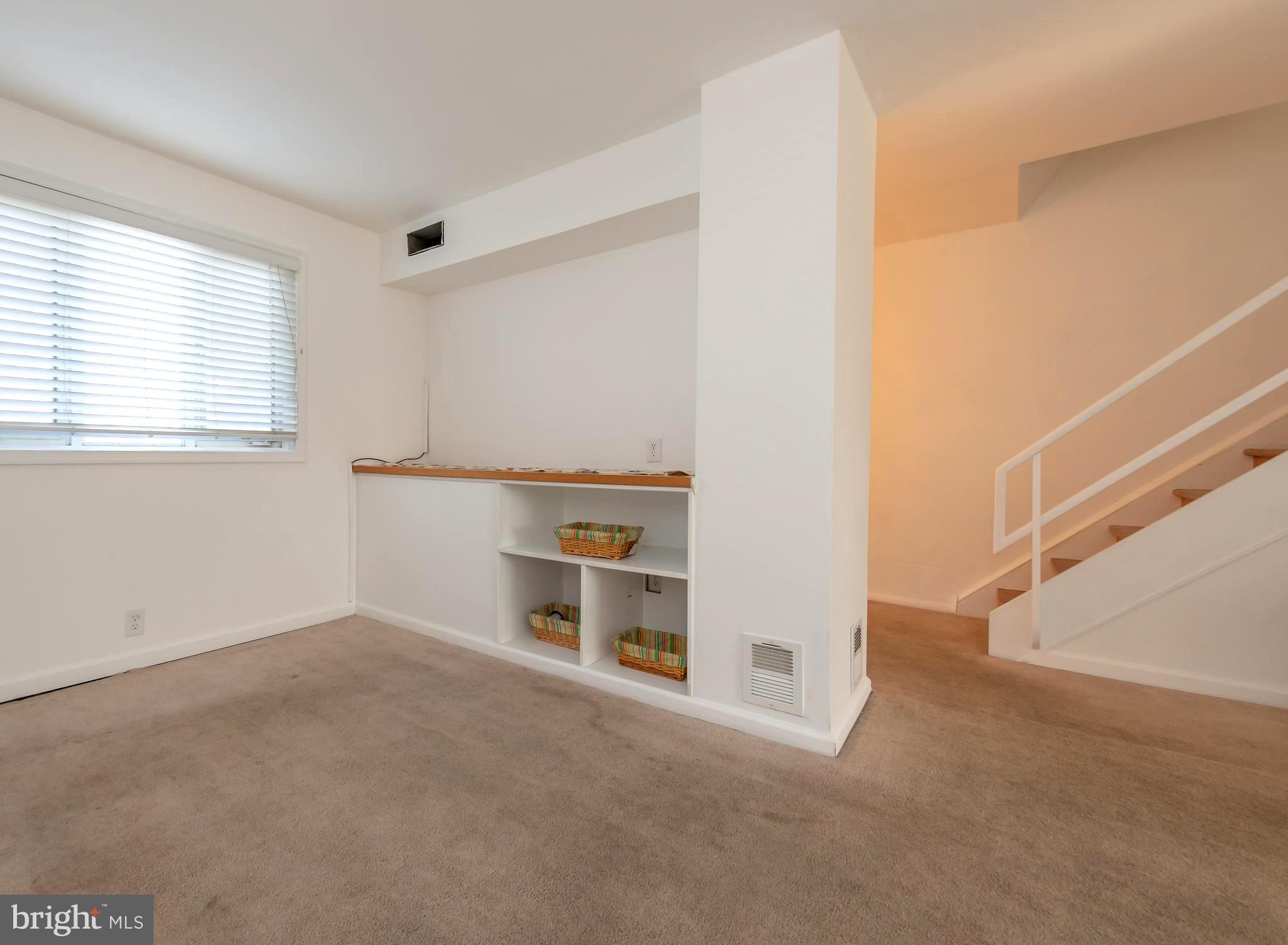 12181 Aster Road Philadelphia, PA 19154 - Photo 7 of 62 Entertainment Nook