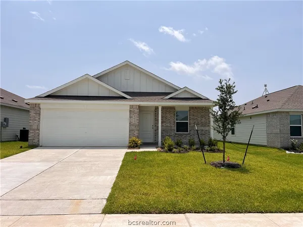 $2,150 | 5433 Bear Run, Bryan, TX 77807