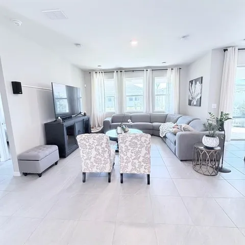 $4,000 | 927 Vineyard Rdg Road, Minneola, FL 34715