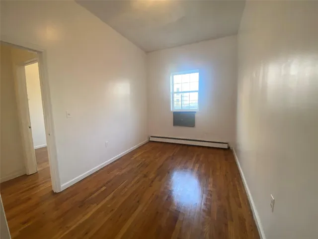 $1,068,000 | 875 Elsmere Place | West Farms