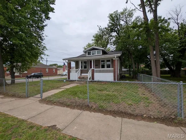 $164,900 | 504 Leslie Avenue, Wood River, IL 62095