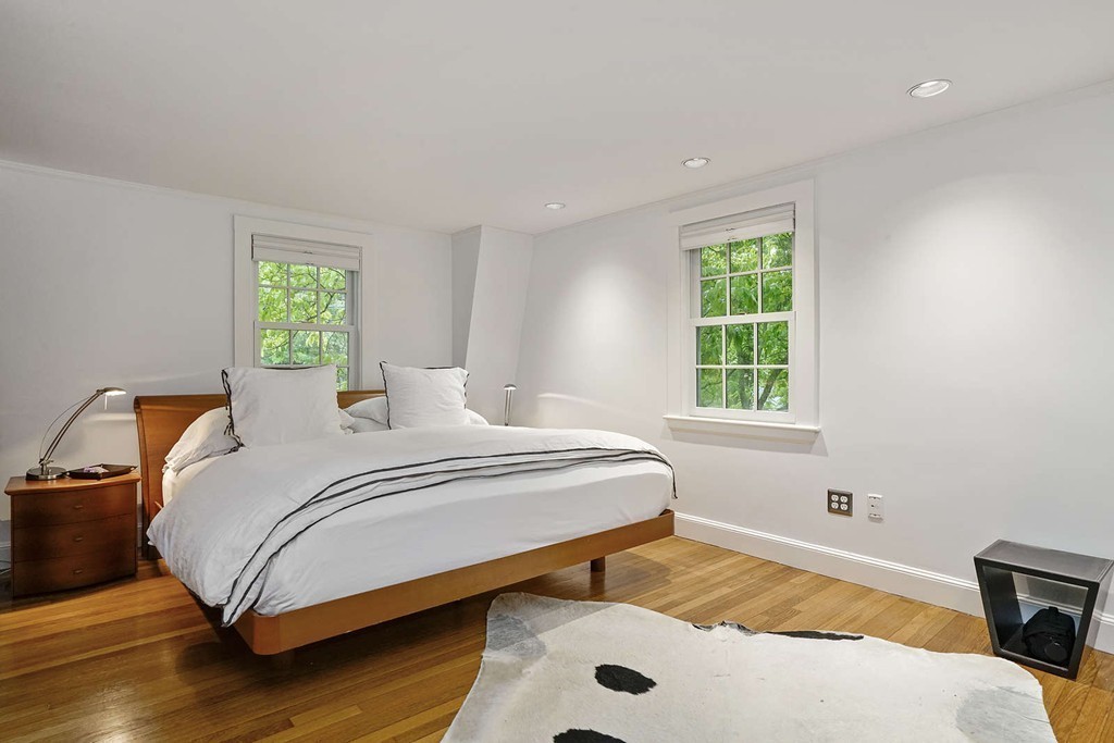 33 Bloomfield Street Lexington, MA 02421 - Photo 11 of 25
