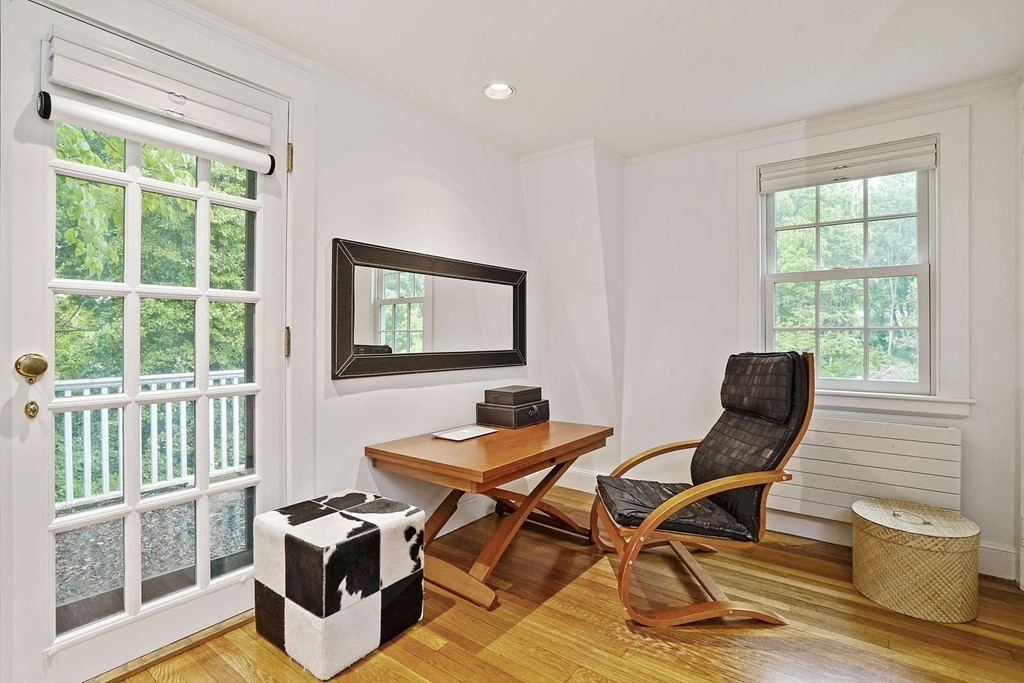 33 Bloomfield Street Lexington, MA 02421 - Photo 14 of 25