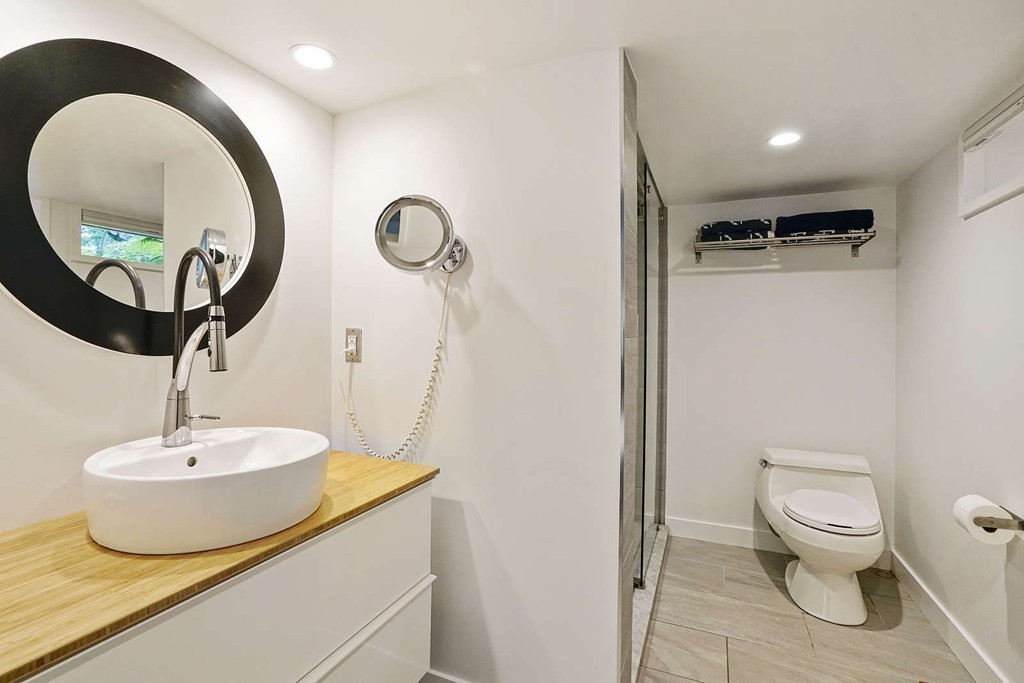 33 Bloomfield Street Lexington, MA 02421 - Photo 19 of 25