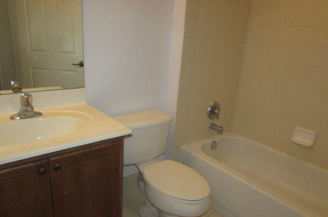 3065 Laurel Ridge Circle Riviera Beach, FL 33404 - Photo 15 of 29 IMG_8782 - Copy