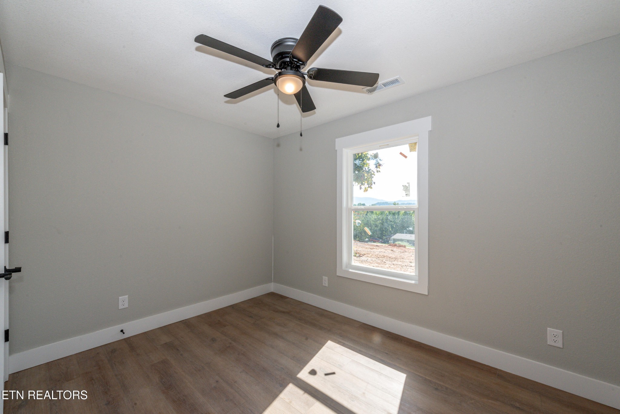 6105 Lanier Road Maryville, TN 37801 - Photo 13 of 31 Gallery Image 13